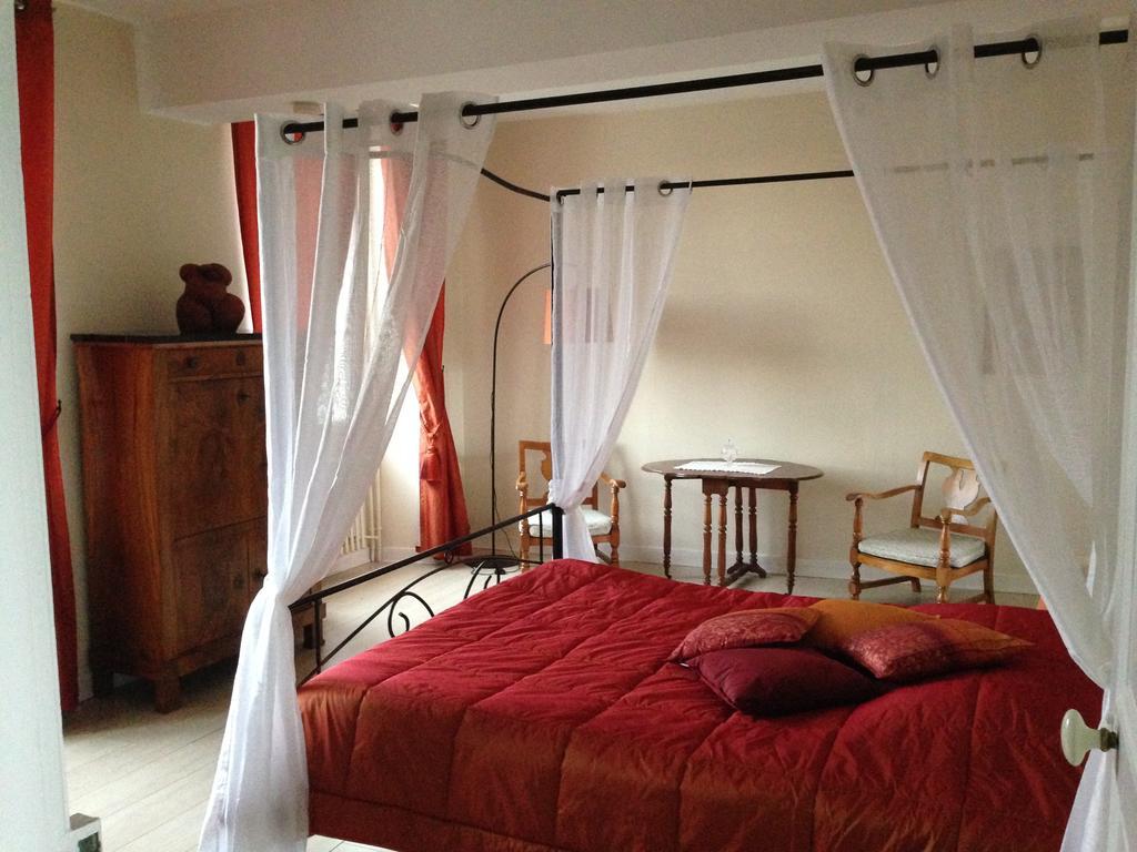 Comme A La Maison Bed & Breakfast Tours-sur-Marne ภายนอก รูปภาพ